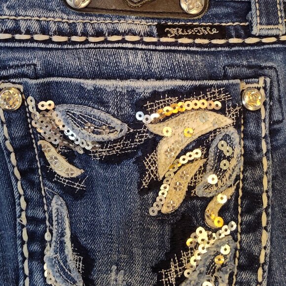 Miss Me Easy Capri Embellished Thick Stitched Jeans Size 27 Style JP5873EP - Picture 4 of 13